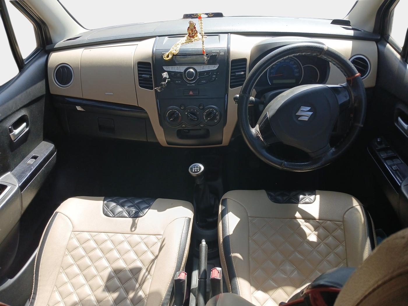 2017 Maruti Wagon R 1.0 VXI, Petrol, Manual, 84,464 km, interior