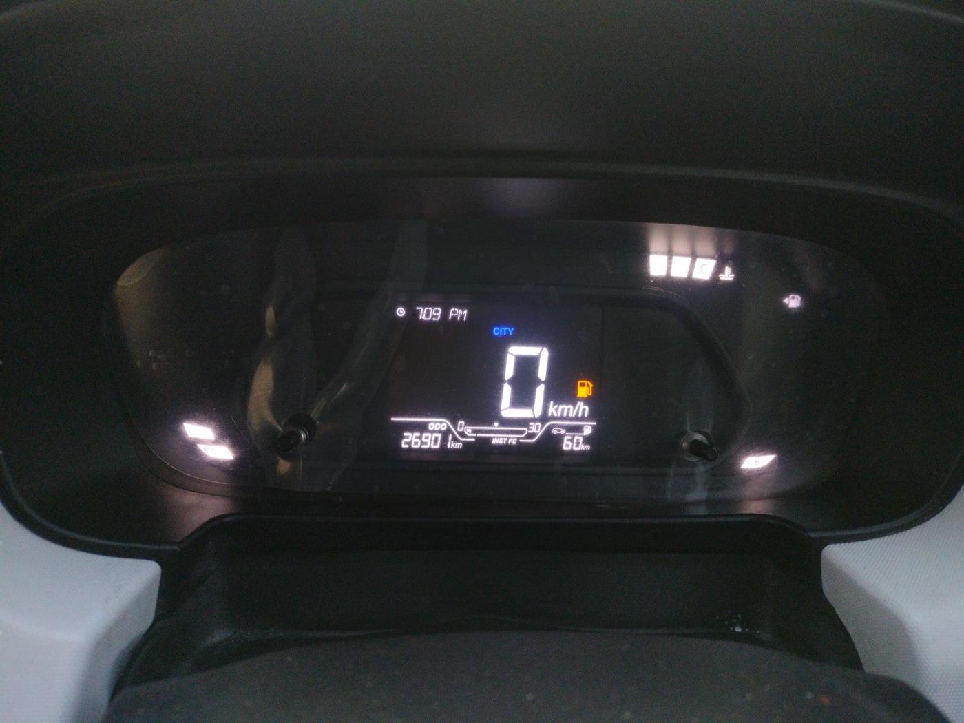 2024 Tata PUNCH PURE MT, Petrol, Manual, 26,901 km, interior