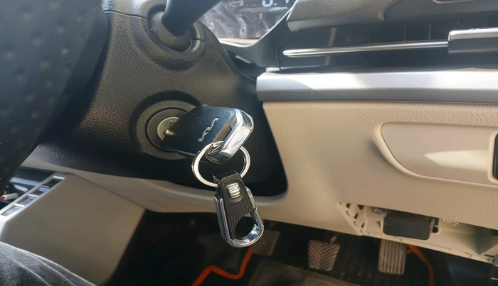 2024 KIA CARENS PRESTIGE 1.5 PETROL 7 STR, Petrol, Manual, 19,531 km, interior