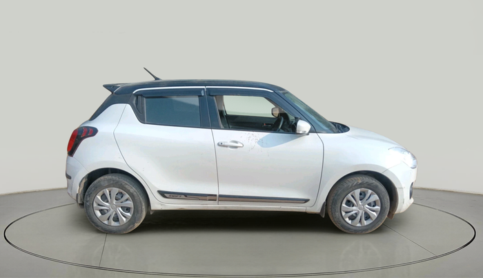 2023 Maruti Swift VXI, Petrol, Manual, 32,529 km, exterior