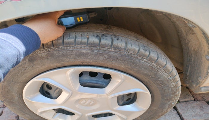 2019 Maruti S PRESSO VXI AMT, Petrol, Automatic, 89,120 km, tyre