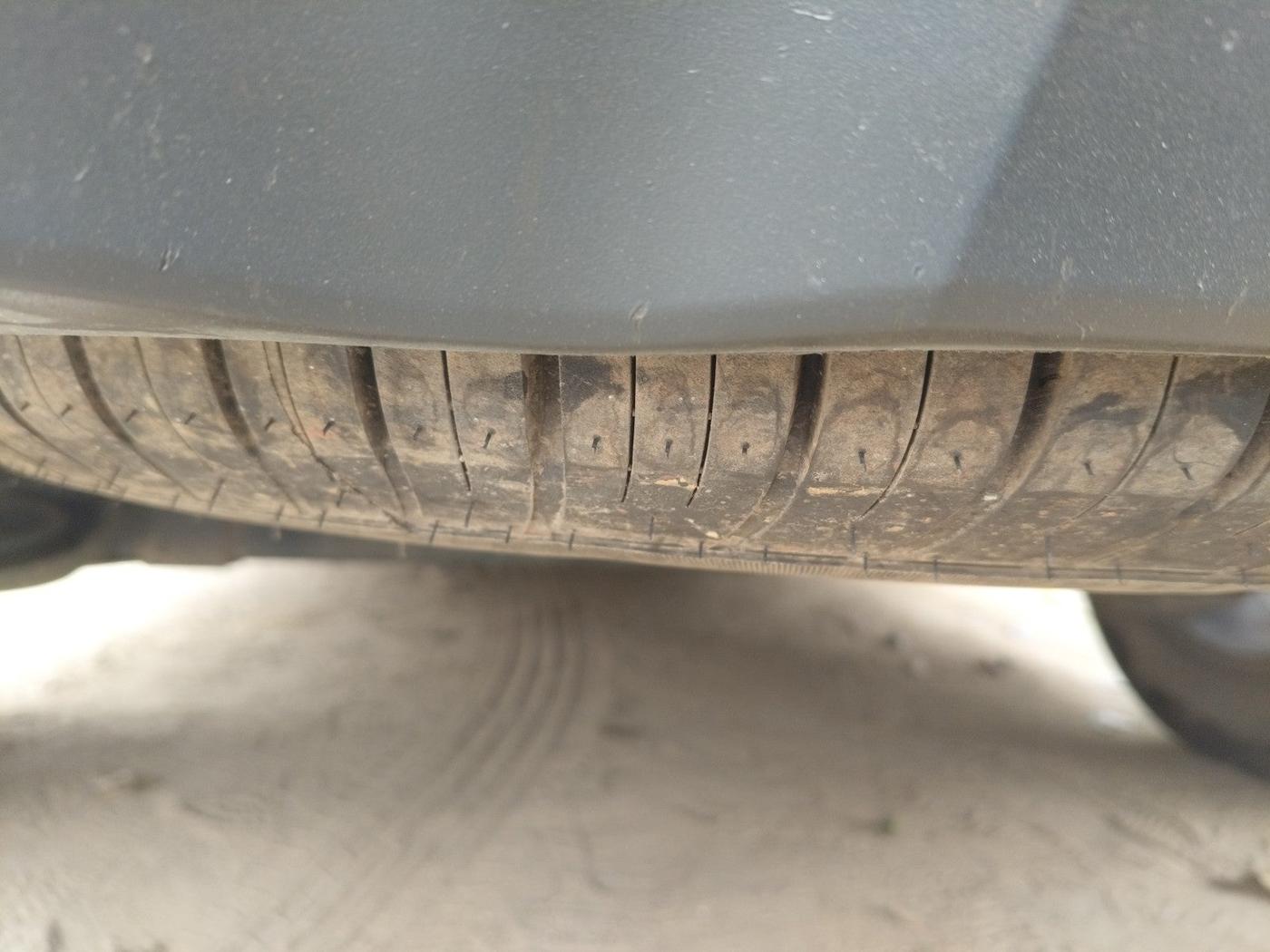 2020 Tata Harrier XZ PLUS 2.0L DUAL TONE, Diesel, Manual, 30,903 km, tyre