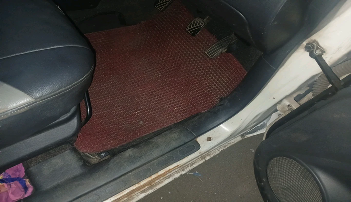 2013 Maruti Ritz VDI, Diesel, Manual, 70,643 km, interior