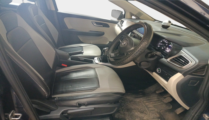 2022 Tata ALTROZ XZ PETROL, Petrol, Manual, 27,842 km, interior