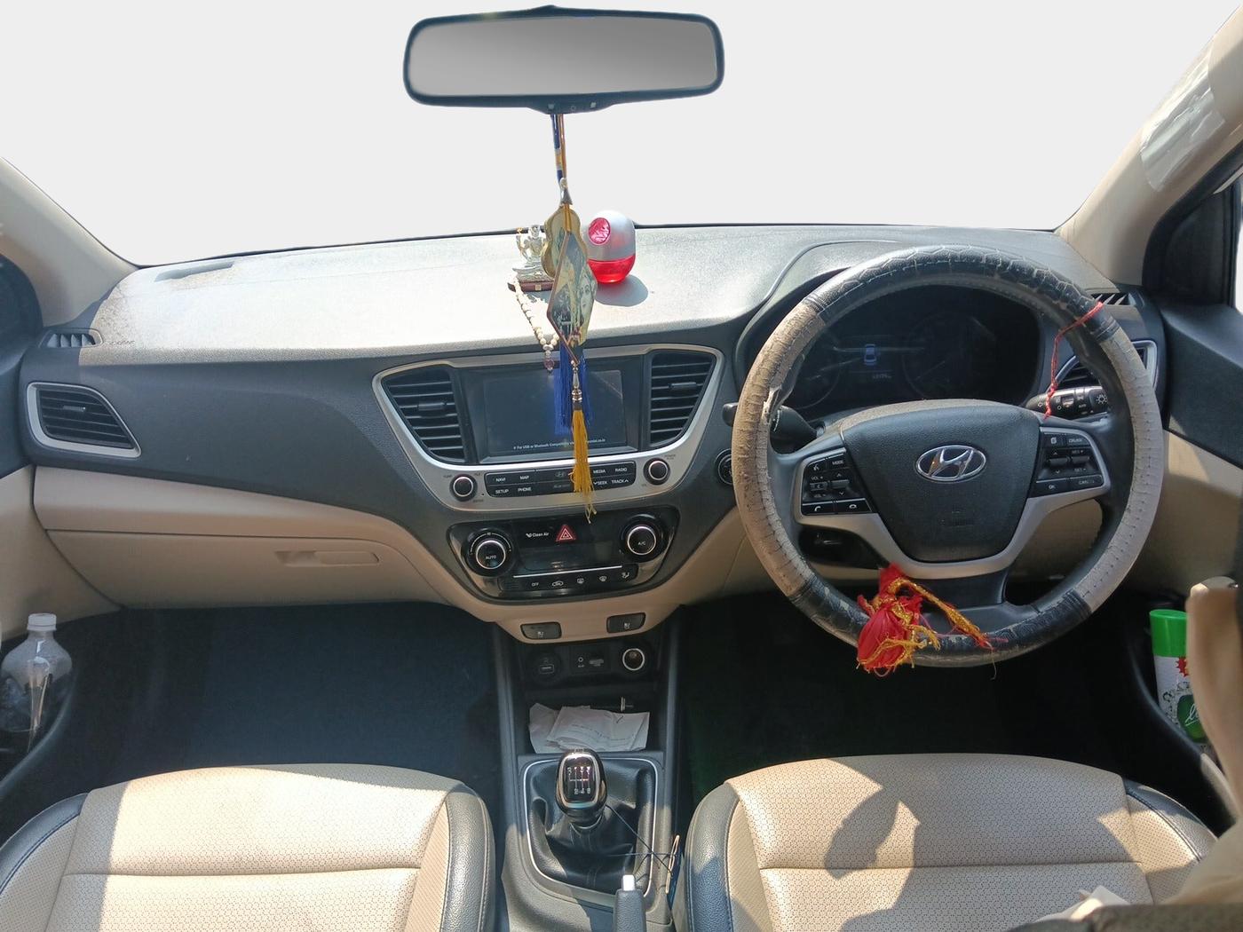 2018 Hyundai Verna 1.6 VTVT SX O, Petrol, Manual, 63,180 km, interior