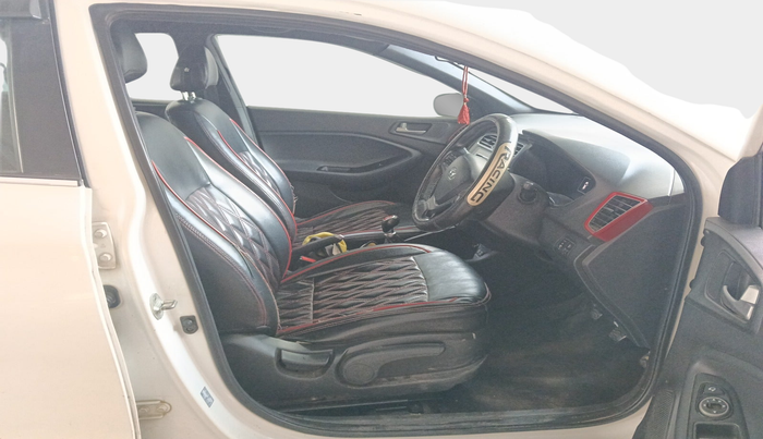 2018 Hyundai i20 Active 1.2 SX, Petrol, Manual, 91,000 km, interior