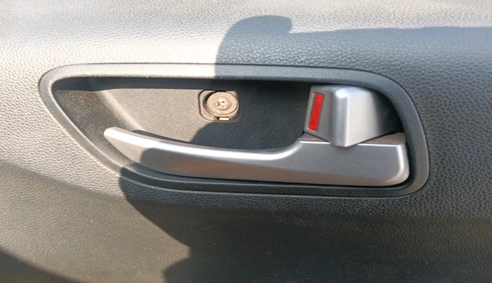 2014 Hyundai Grand i10 SPORTZ 1.2 KAPPA VTVT, Petrol, Manual, 65,875 km, interior