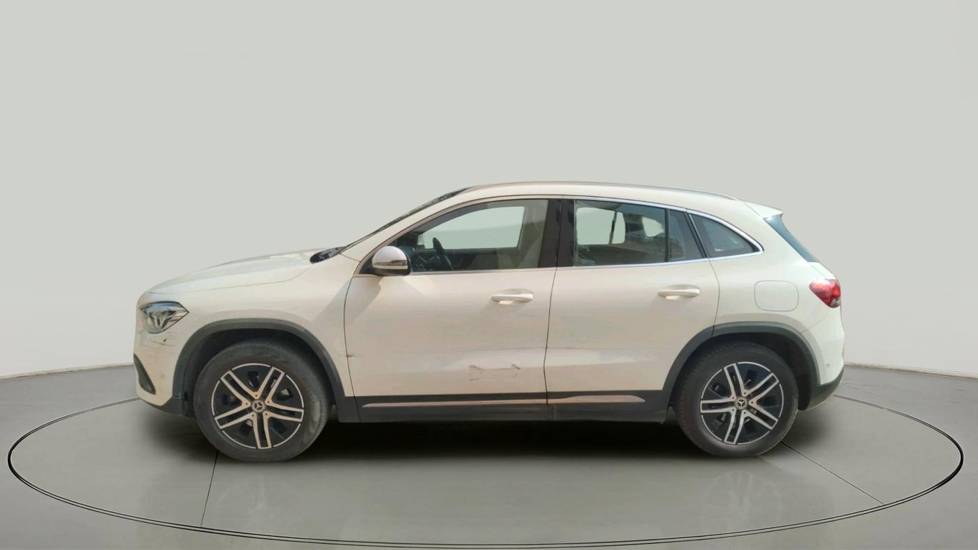 2023 Mercedes Benz GLA Class 200, Petrol, Automatic, 10,000 km, exterior