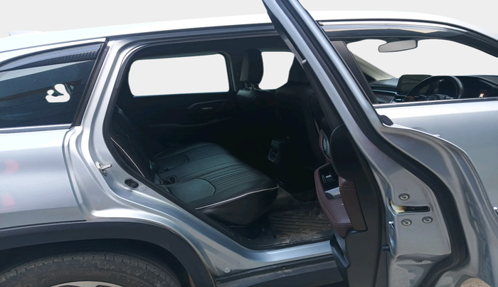 2023 Maruti Grand Vitara ZETA SMART HYBRID, Petrol, Manual, 25,663 km, interior