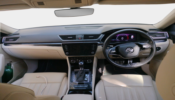 2022 Skoda Superb L&K 2.0 TSI AT, Petrol, Automatic, 37,649 km, interior