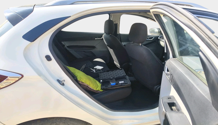 2020 Tata Tiago XZA PLUS DUAL TONE PETROL, Petrol, Automatic, 68,358 km, interior