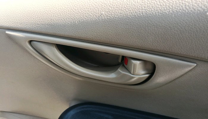 2014 Honda Amaze 1.5L I-DTEC EX, Diesel, Manual, 1,06,166 km, interior