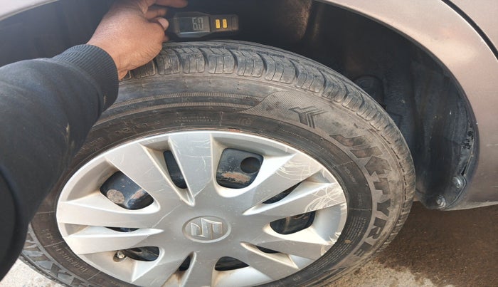 2012 Maruti Swift Dzire VDI, Diesel, Manual, 1,58,534 km, tyre