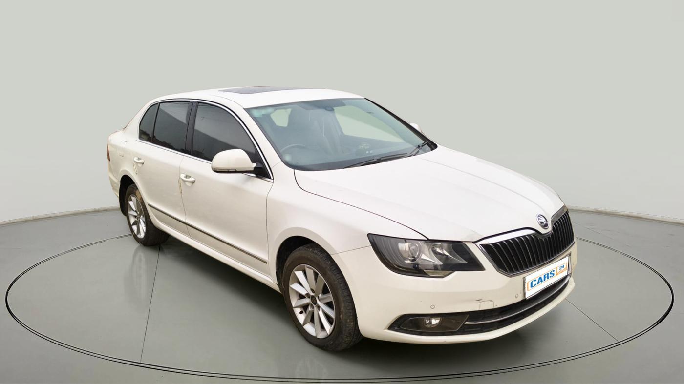 2015 Skoda Superb ELEGANCE 1.8 TSI MT, Petrol, Manual, 45,357 km, exterior