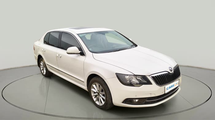 2015 Skoda Superb ELEGANCE 1.8 TSI MT, Petrol, Manual, 45,357 km, exterior