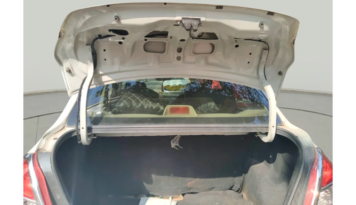 2016 Maruti Swift Dzire VDI, Diesel, Manual, 1,06,103 km, exterior