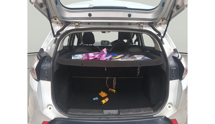 2018 Tata NEXON XZ PETROL, Petrol, Manual, 1,36,717 km, exterior