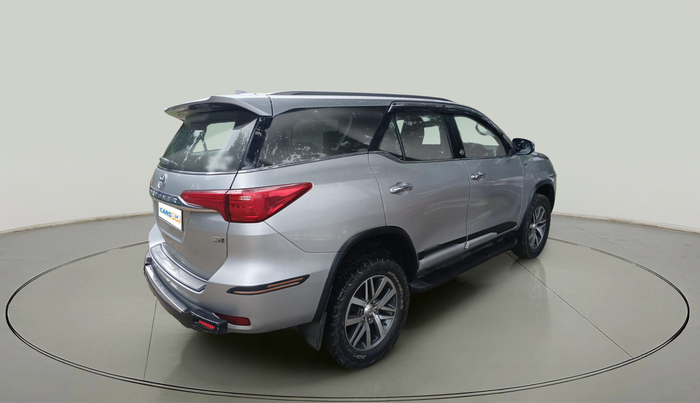 2017 Toyota Fortuner 2.8 4X4 AT, Diesel, Automatic, 1,04,168 km, exterior