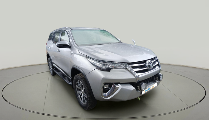 2017 Toyota Fortuner 2.8 4X4 AT, Diesel, Automatic, 1,04,168 km, exterior
