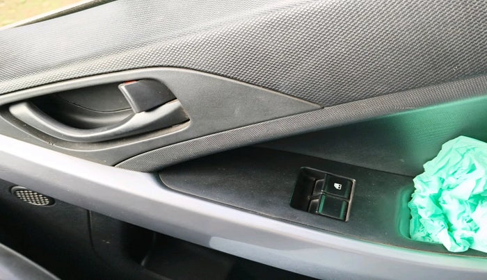 2021 Tata NEXON XE PETROL, Petrol, Manual, 29,214 km, interior