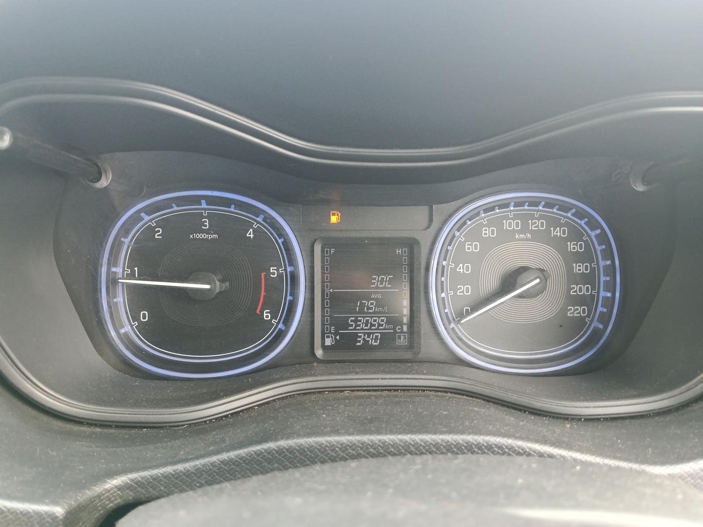 2016 Maruti Vitara Brezza ZDI PLUS DUAL TONE, Diesel, Manual, 55,500 km, interior