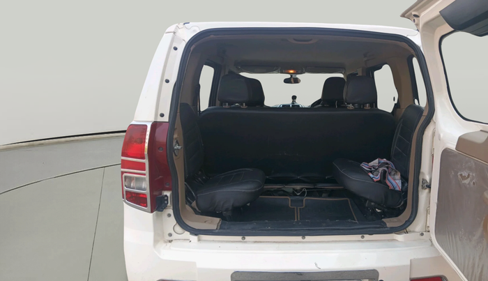 2023 Mahindra BOLERO NEO N 8, Diesel, Manual, 65,912 km, exterior