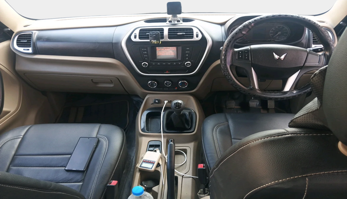 2023 Mahindra BOLERO NEO N 8, Diesel, Manual, 65,912 km, interior