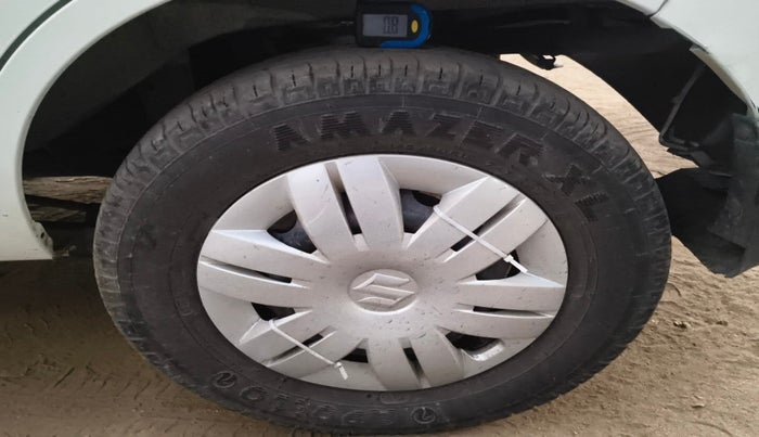 2015 Maruti Alto 800 VXI, Petrol, Manual, 47,678 km, tyre