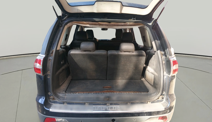 2016 Tata Hexa XT 4X2 7 STR, Diesel, Manual, 1,51,487 km, exterior