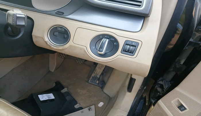 2012 Volkswagen Passat TRENDLINE MT, Diesel, Manual, 1 km, interior