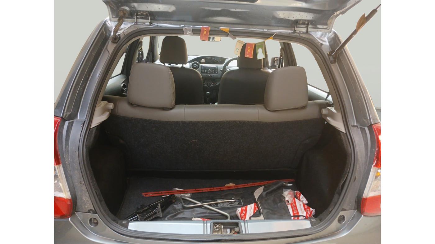 2013 Toyota Etios Liva G, Petrol, Manual, 21,918 km, exterior
