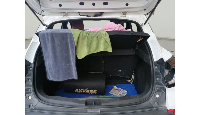 2022 Renault Kiger RXZ MT, Petrol, Manual, 65,659 km, exterior