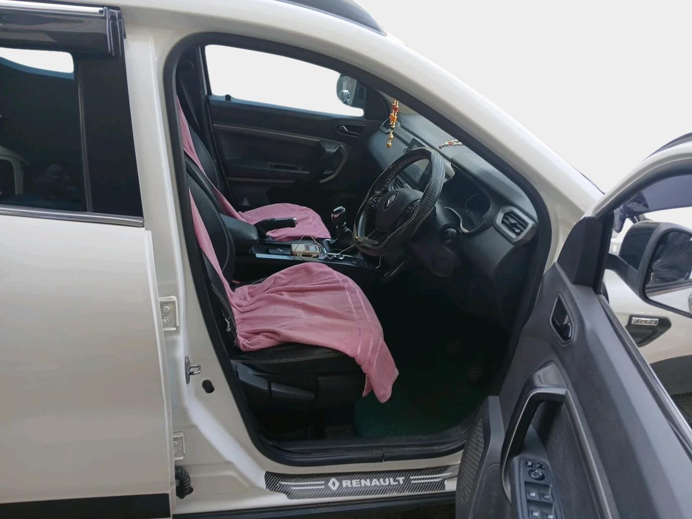 2022 Renault Kiger RXZ MT, Petrol, Manual, 65,659 km, interior