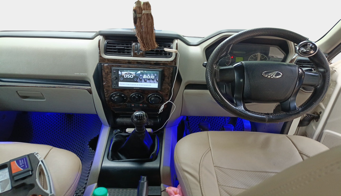 2020 Mahindra Scorpio S5, Diesel, Manual, 97,656 km, interior