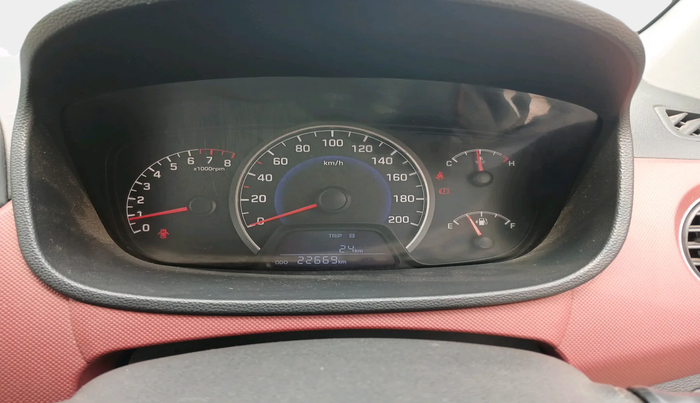 2016 Hyundai Grand i10 1.2 Anniversary Edition , Petrol, Manual, 22,700 km, interior