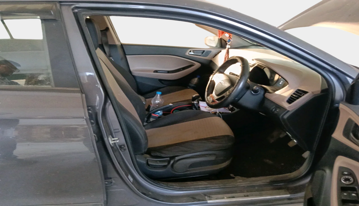 2016 Hyundai Elite i20 ASTA 1.2 (O), Petrol, Manual, 83,203 km, interior