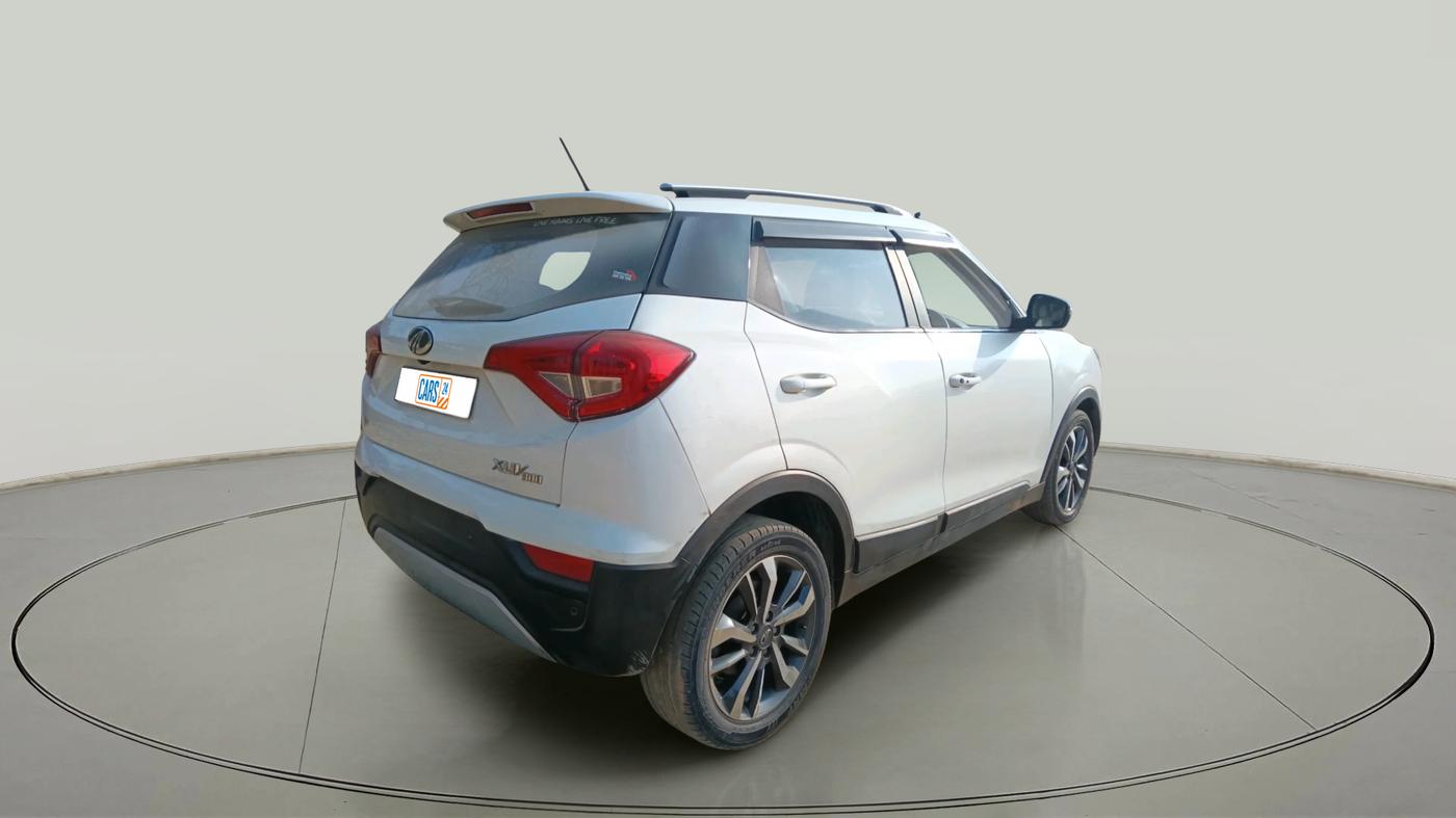 2019 Mahindra XUV300 W8 (O) 1.2 PETROL, Petrol, Manual, 86,995 km, exterior