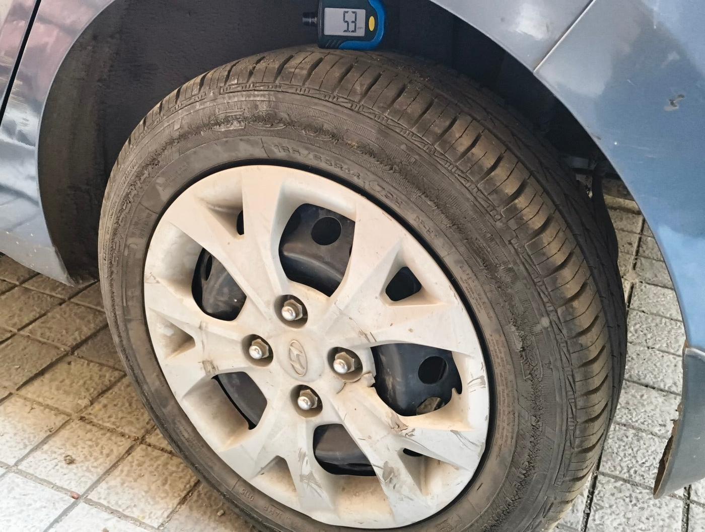 2015 Hyundai Grand i10 SPORTZ 1.2 KAPPA VTVT, Petrol, Manual, 10,541 km, tyre