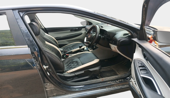2024 Hyundai NEW I20 ASTA 1.2 MT, Petrol, Manual, 16,969 km, interior