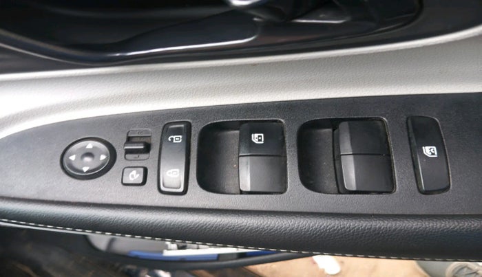 2024 Hyundai NEW I20 ASTA 1.2 MT, Petrol, Manual, 16,969 km, interior