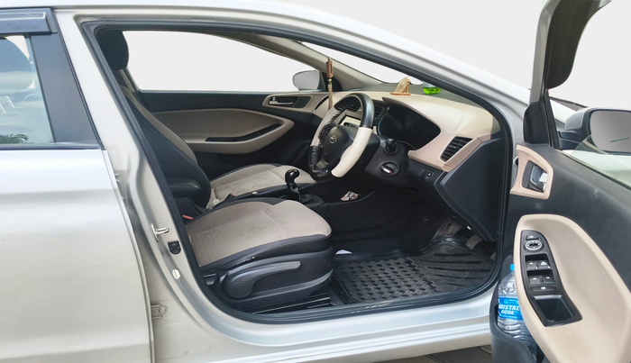 2017 Hyundai Elite i20 ASTA 1.2, Petrol, Manual, 77,797 km, interior