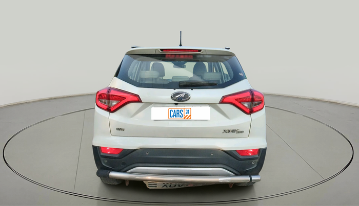 2019 Mahindra XUV300 W8 (O) 1.5 DIESEL, Diesel, Manual, 1,36,931 km, exterior