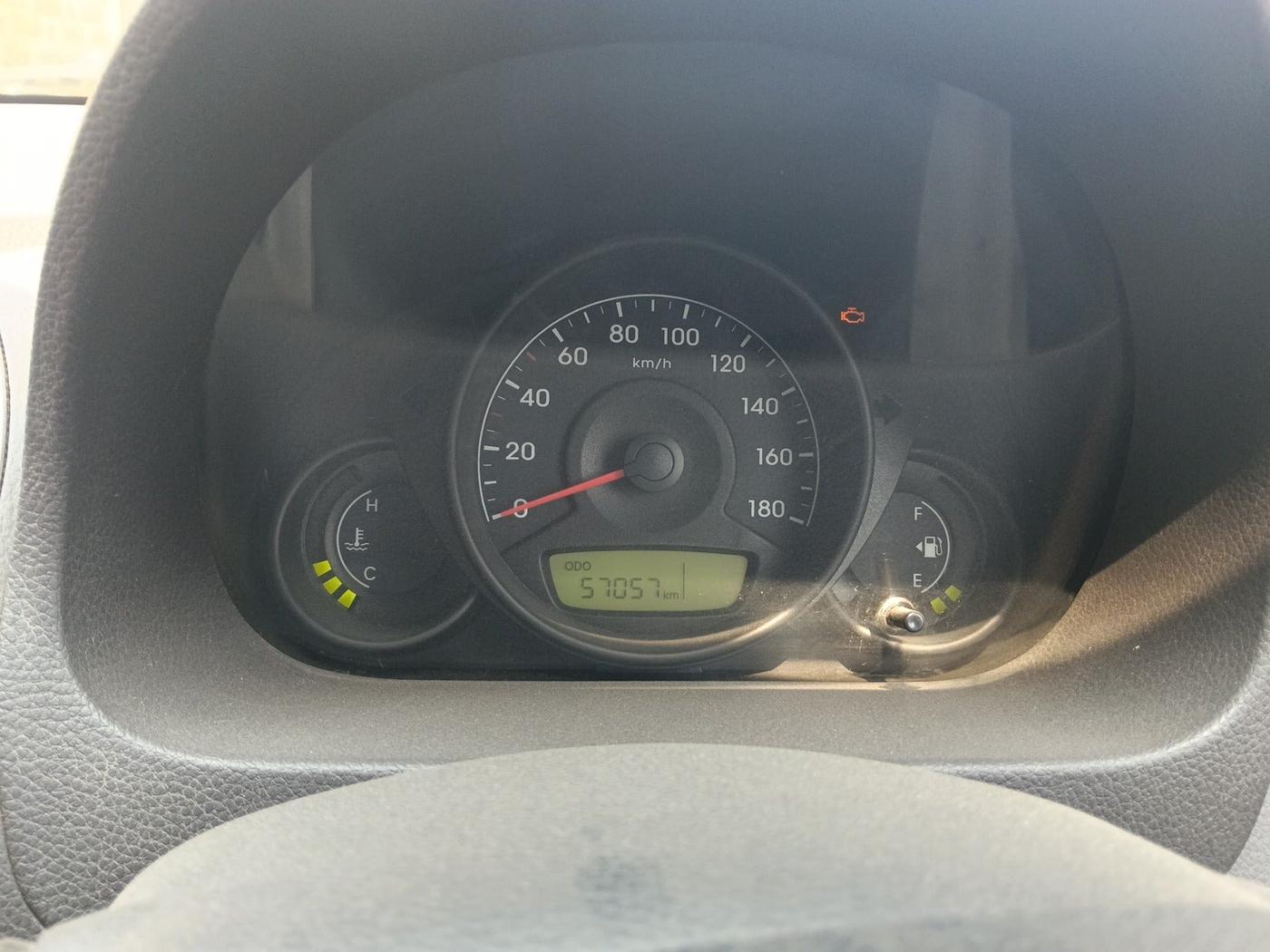 2017 Hyundai Eon ERA + SE, Petrol, Manual, 57,057 km, interior