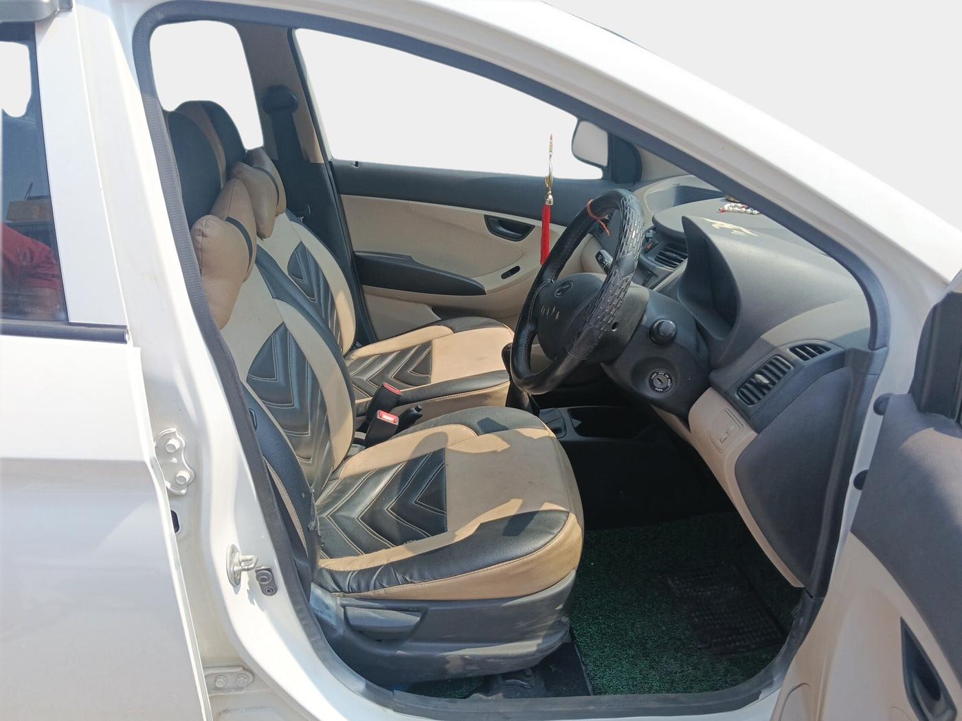 2017 Hyundai Eon ERA + SE, Petrol, Manual, 57,057 km, interior