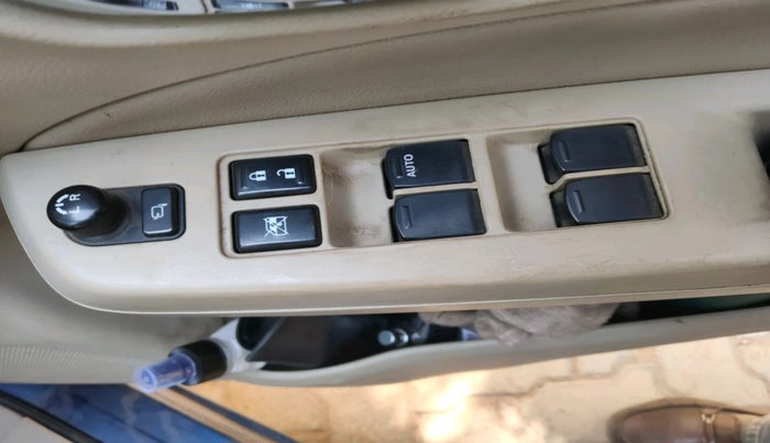 2019 Maruti Ciaz ALPHA  AT 1.5 SHVS PETROL, Petrol, Automatic, 74,664 km, interior