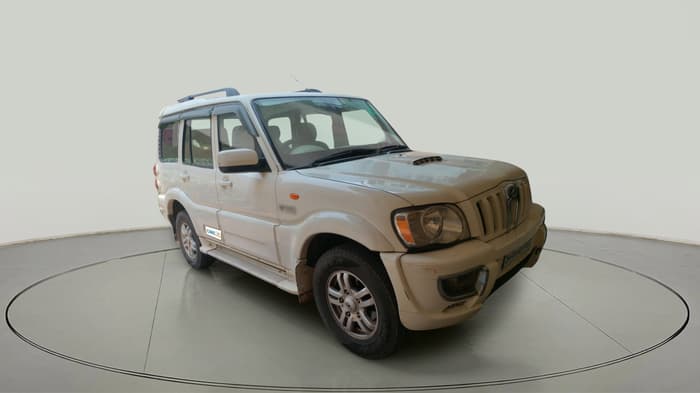 2011 Mahindra Scorpio VLX 2WD AIRBAG, Diesel, Manual, 2,08,489 km, exterior