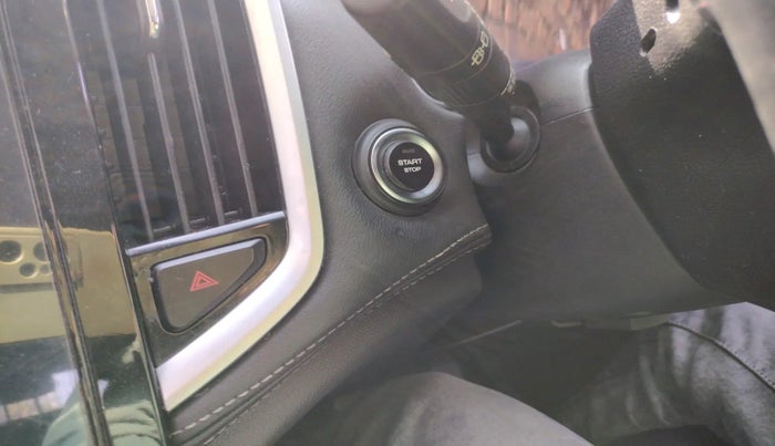 2020 MG HECTOR SHARP 1.5 DCT PETROL, Petrol, Automatic, 1,10,392 km, interior