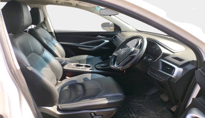 2020 MG HECTOR SHARP 1.5 DCT PETROL, Petrol, Automatic, 1,10,392 km, interior