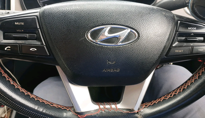 2018 Hyundai Creta E PLUS 1.6 PETROL, Petrol, Manual, 1,63,465 km, interior