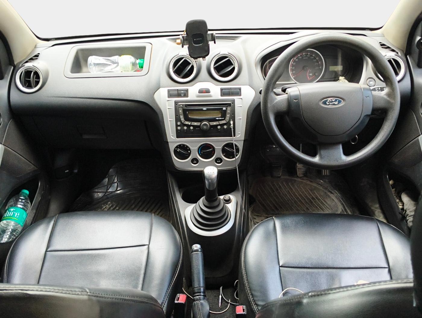 2011 Ford Figo ZXI 1.2 PETROL, Petrol, Manual, 60,080 km, interior